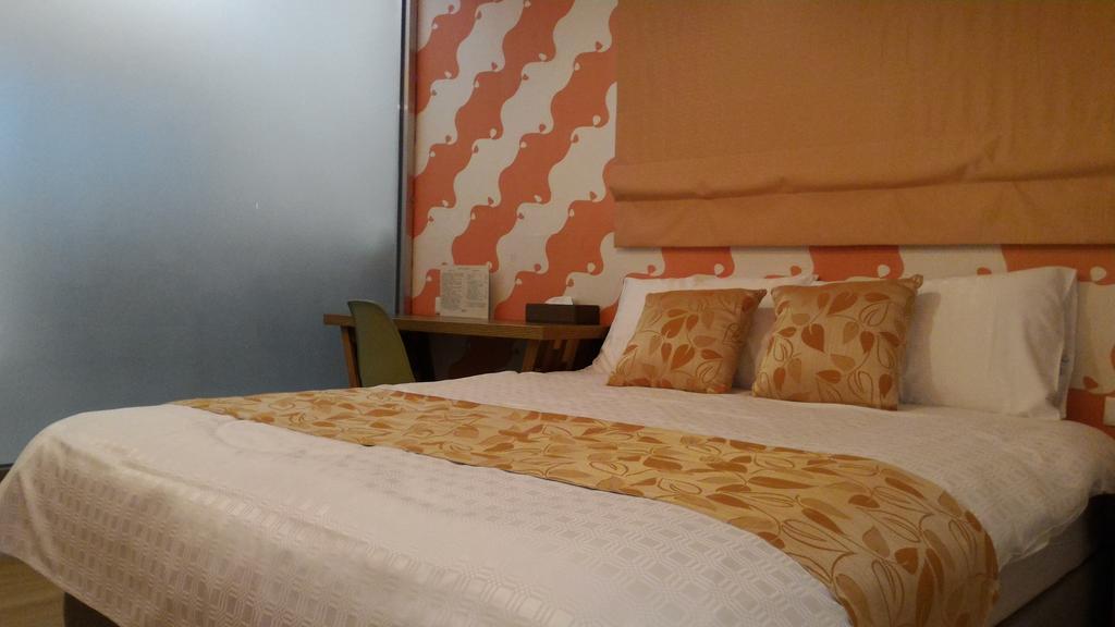 Hotel Eight View à Luodong Extérieur photo